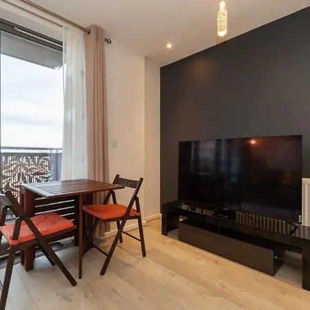 Modern 1 Bedroom Canning Town Apartment Londres Exterior foto